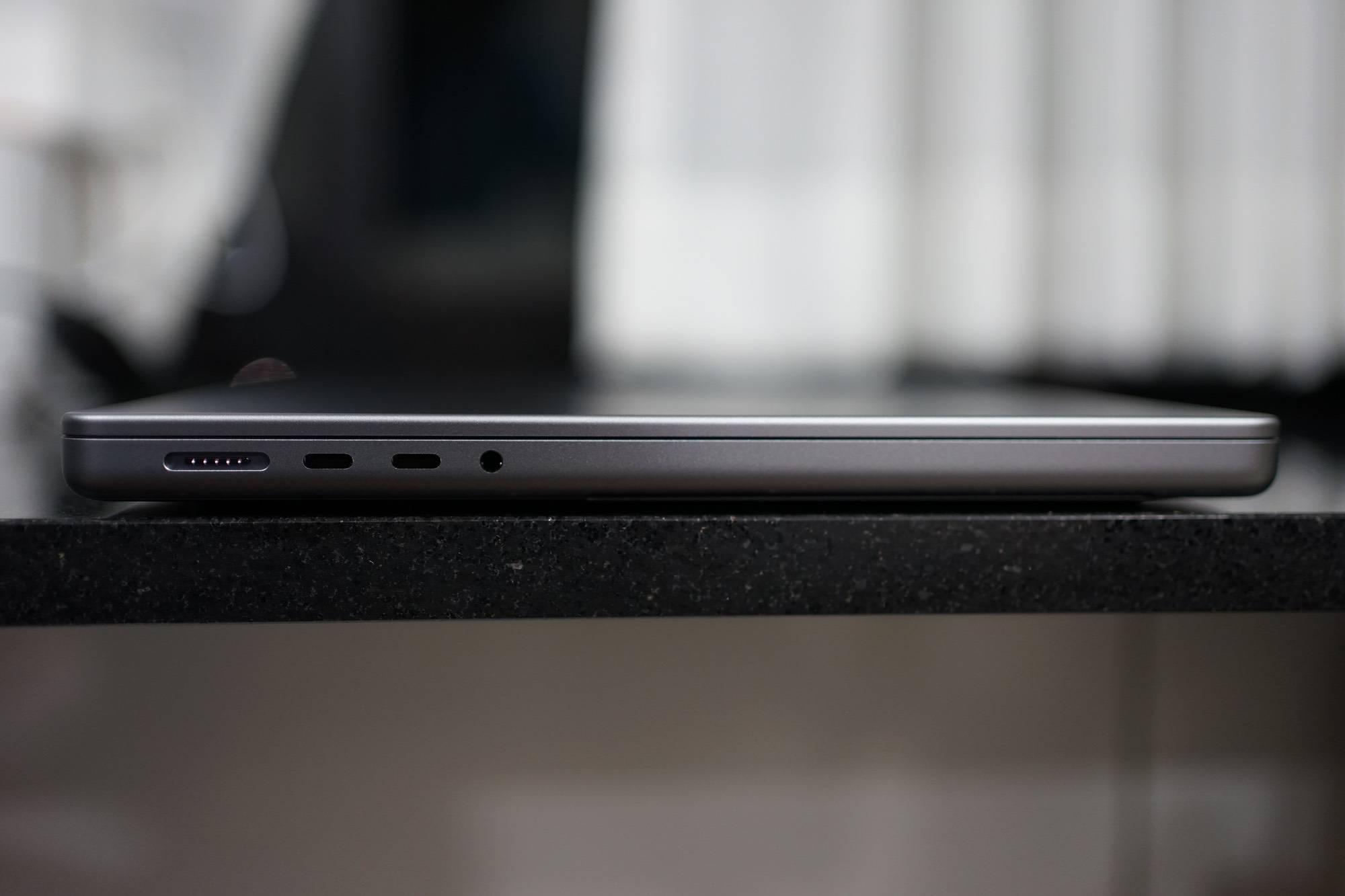 รีวิว MacBook Pro 14-inches M1 Max