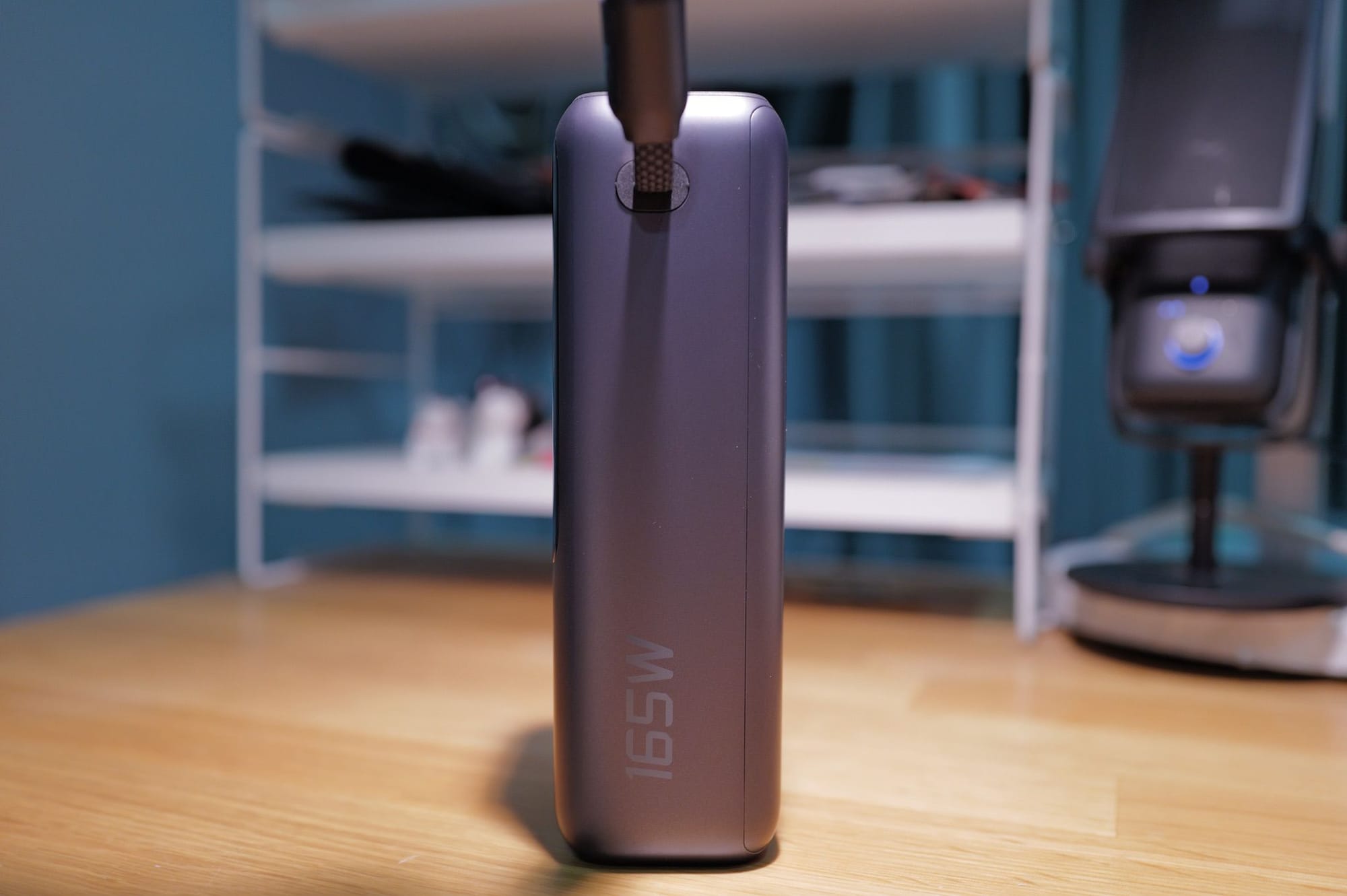 รีวิว Anker Laptop Power Bank A1695 มีสายในตัว ครบจบในตัวเดียว