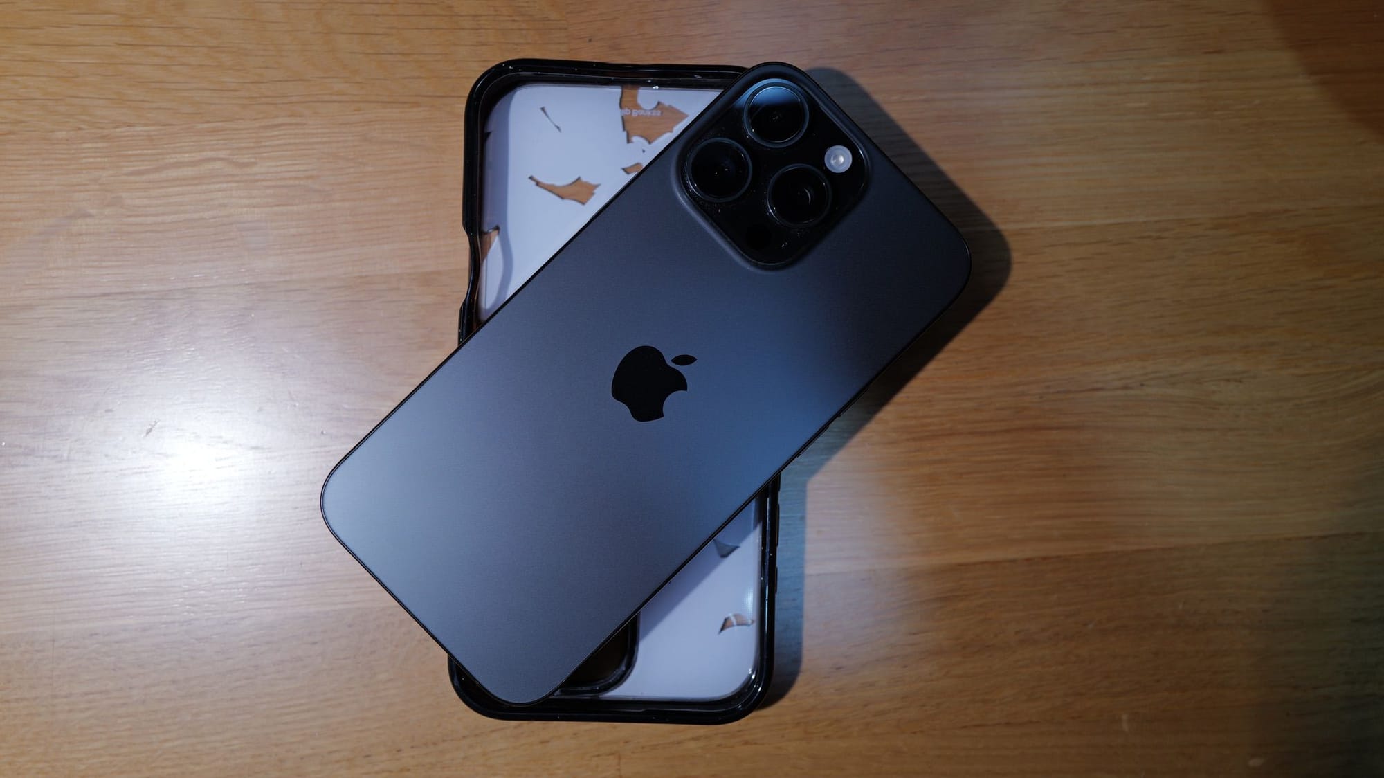 1 ปีกับ iPhone 16 Pro Max อาการเป็นยังไงบ้าง