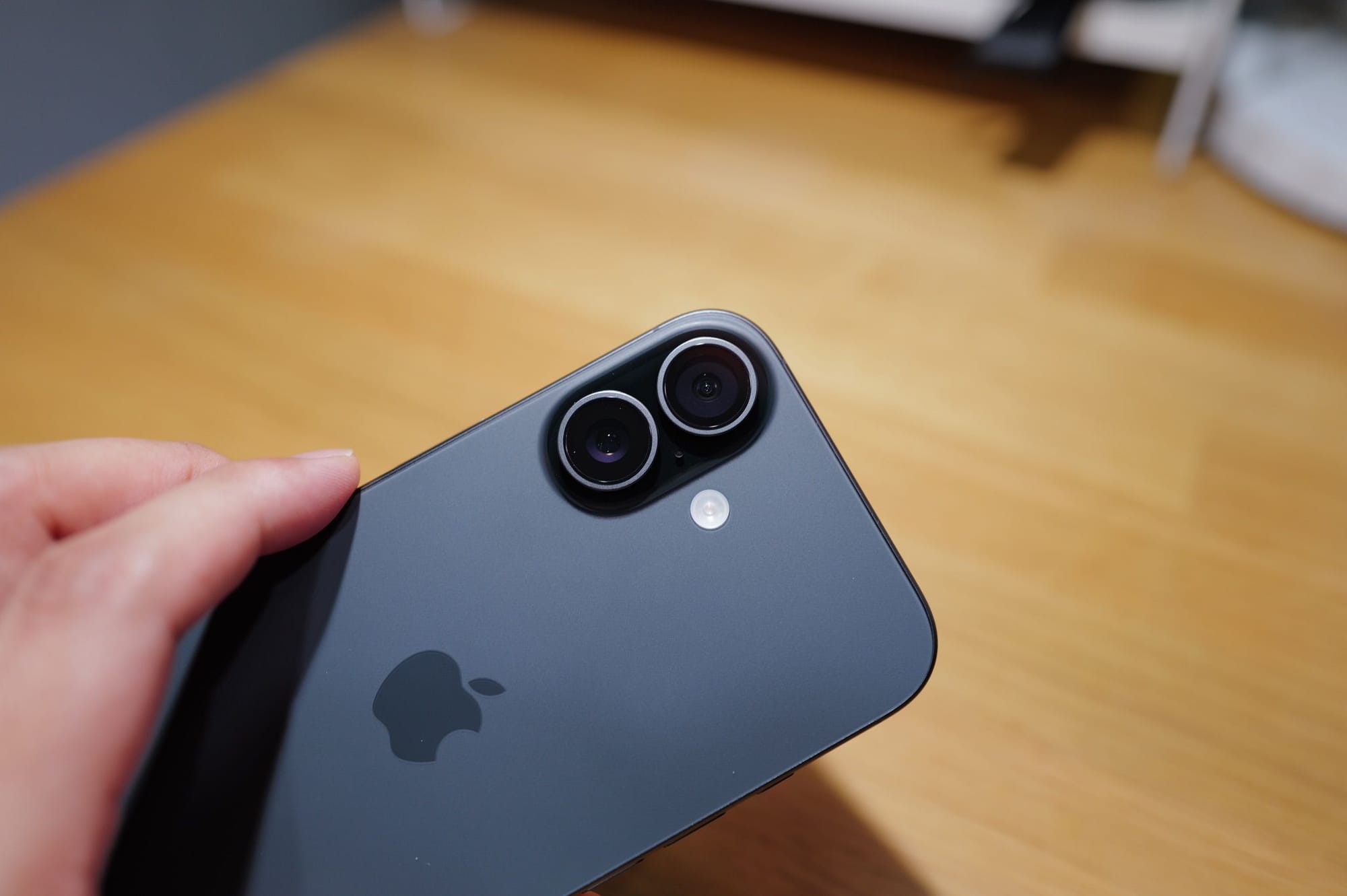 รีวิว iPhone 17 ที่สุดของ iPhone ที่น่าซื้อที่สุด