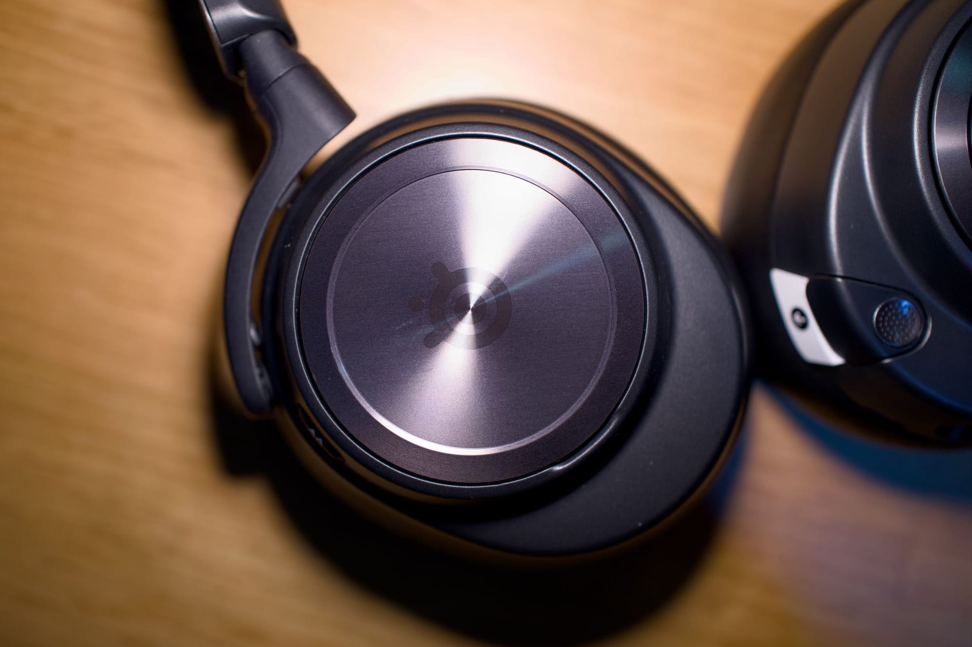 รีวิว Steelseries Arctis Nova Pro Wireless หูฟังเล่นเกมสุดเจ๋ง