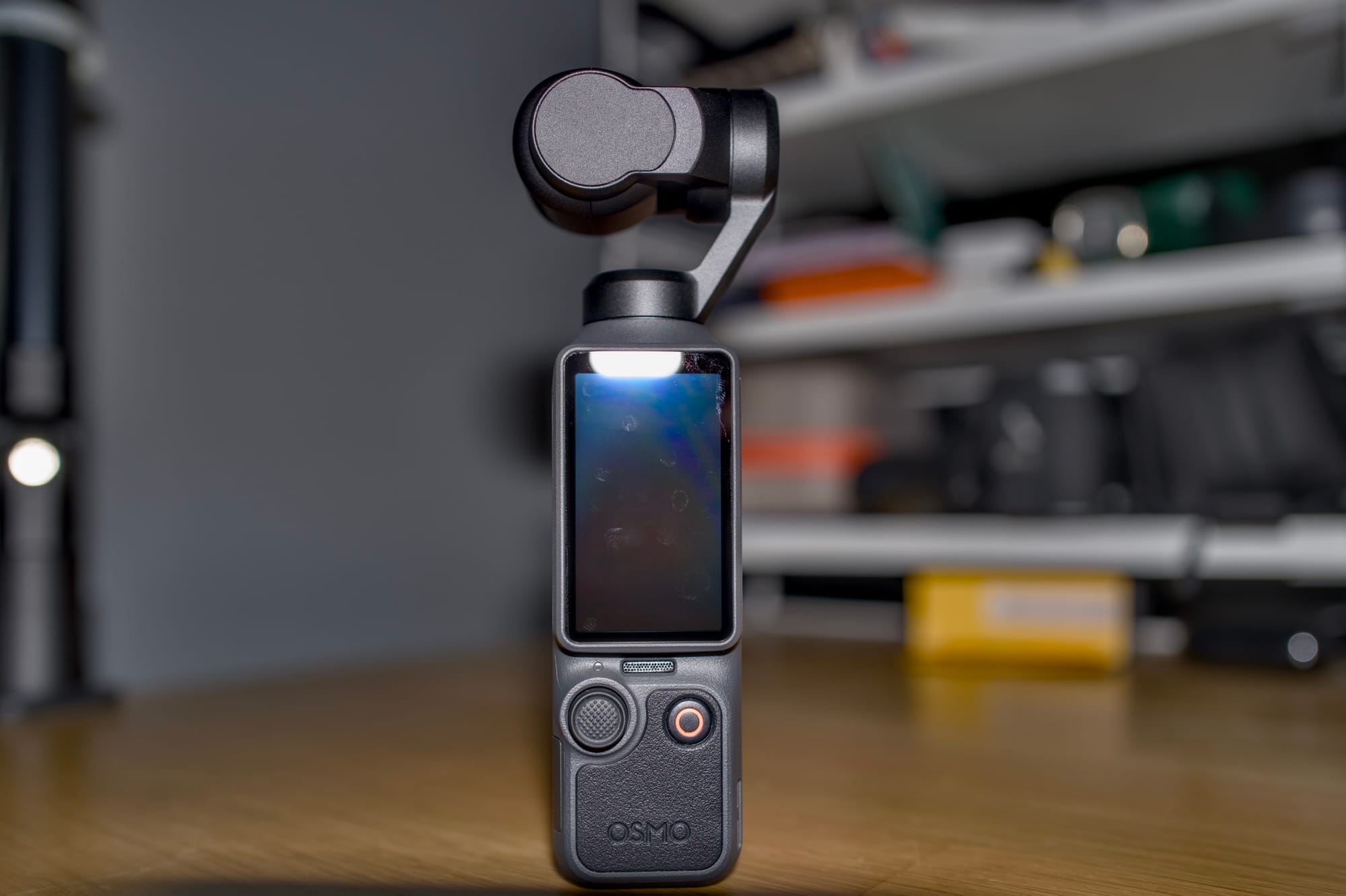 รีวิว DJI Osmo Pocket 4 เหมือนจะไม่ต่างเยอะ แต่เยอะกว่าที่คิด