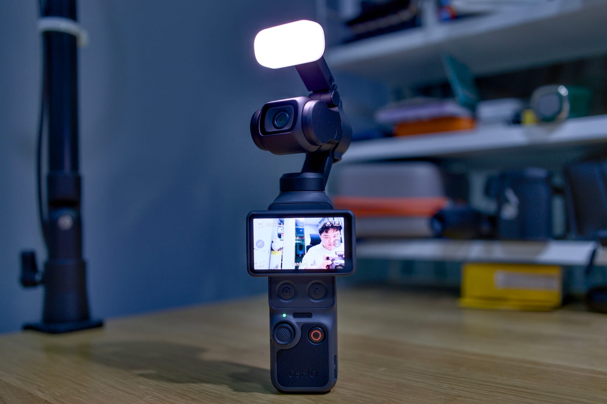 รีวิว DJI Osmo Pocket 4 เหมือนจะไม่ต่างเยอะ แต่เยอะกว่าที่คิด