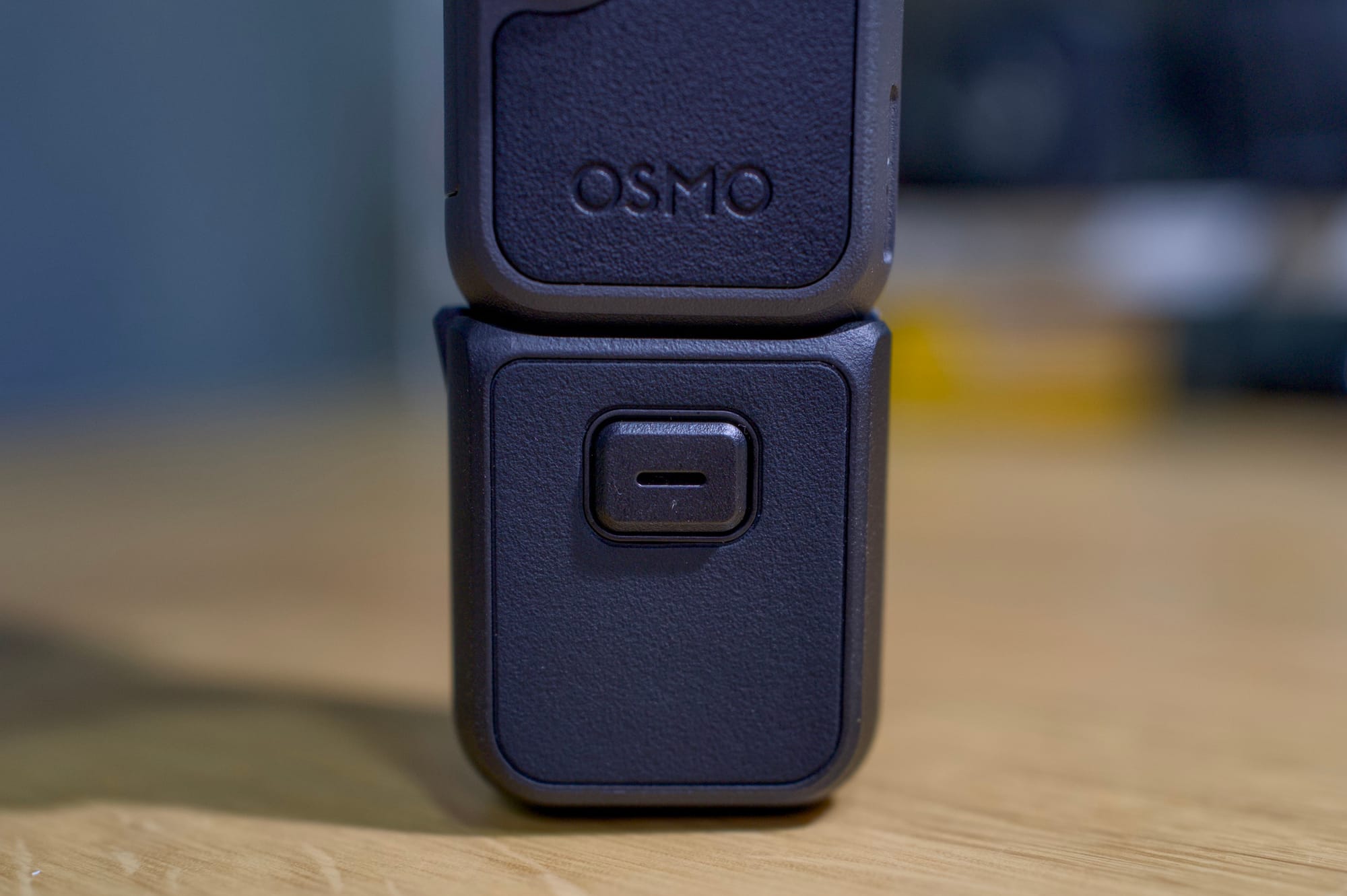 รีวิว DJI Osmo Pocket 4 เหมือนจะไม่ต่างเยอะ แต่เยอะกว่าที่คิด