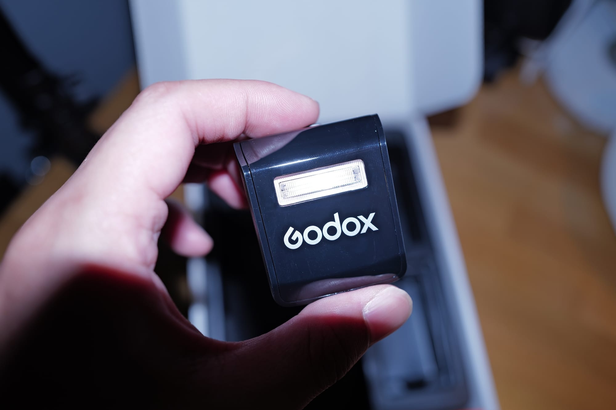 รีวิว Godox V100 โคตร Flash นอกค่าย ราคาน่ารัก