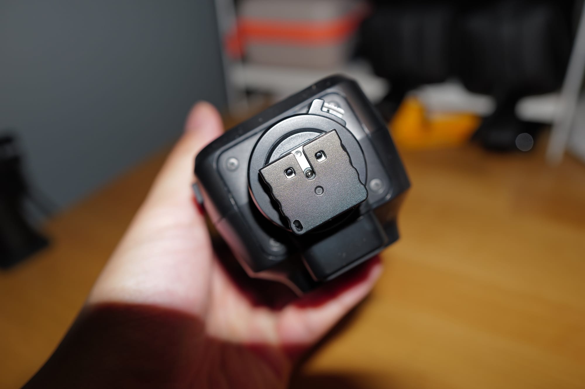 รีวิว Godox V100 โคตร Flash นอกค่าย ราคาน่ารัก