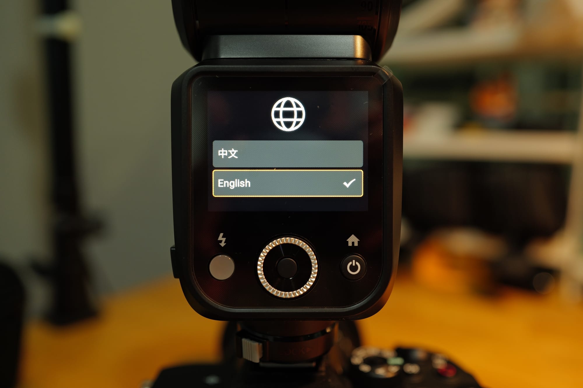 รีวิว Godox V100 โคตร Flash นอกค่าย ราคาน่ารัก