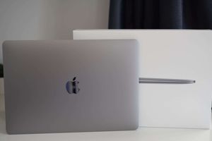 รีวิว Macbook Air M1 2020 Laptop บ้าอะไร เร็วโคตร ๆ สั่ง CTO ยังไง